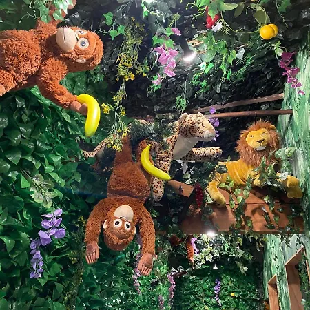 Hotel Jungle Fun Fun Osaka Esterno foto