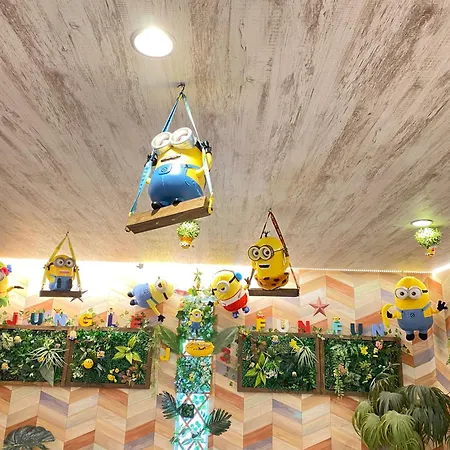 Hotel Jungle Fun Fun Osaka Esterno foto